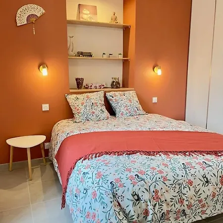 L'ecole Des Freres Apartment *