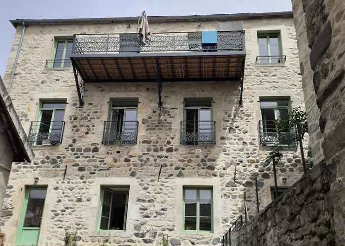L'ecole Des Freres Apartment